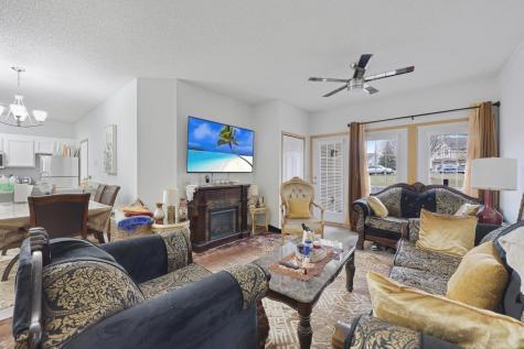 4013 Meadowlark Curve Eagan MN 55122
