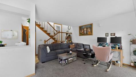 24 Elton Ridge Court NW Rochester MN 55901