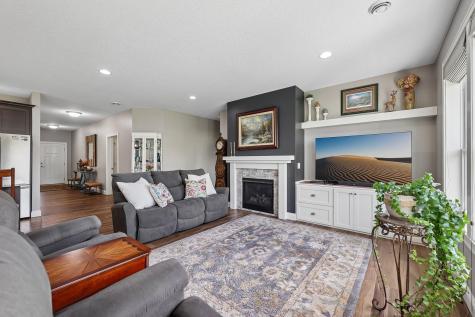 23295 Aspen Lane Rogers MN 55374