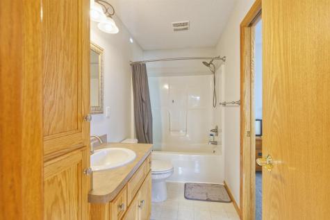 845 Mallard Avenue Winsted MN 55395