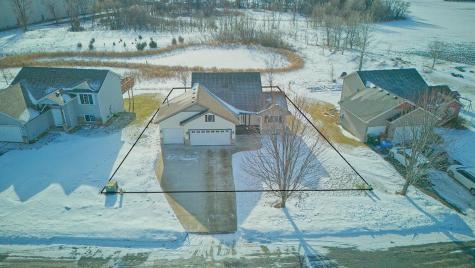 845 Mallard Avenue Winsted MN 55395