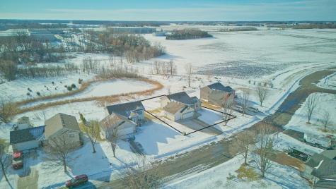 845 Mallard Avenue Winsted MN 55395