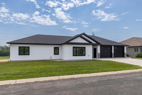 416 Brubaker Drive Saint Charles MN 55972