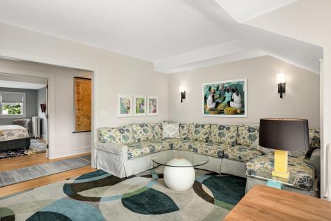 2400 Pillsbury Avenue S Minneapolis MN 55404