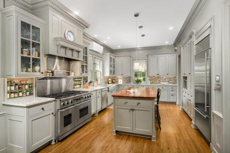 2400 Pillsbury Avenue S Minneapolis MN 55404