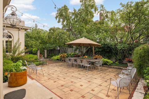2400 Pillsbury Avenue S Minneapolis MN 55404