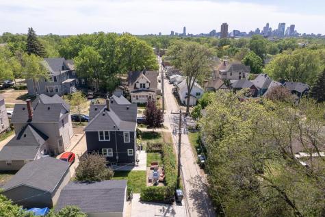 1117 26th Avenue NE Minneapolis MN 55418