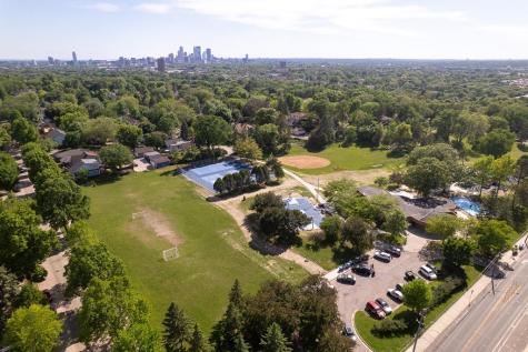 1117 26th Avenue NE Minneapolis MN 55418