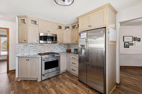 111 Sunrise Avenue N New Prague MN 56071
