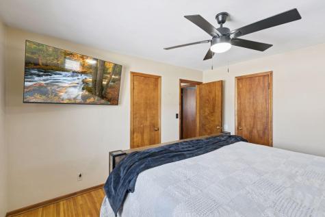 111 Sunrise Avenue N New Prague MN 56071