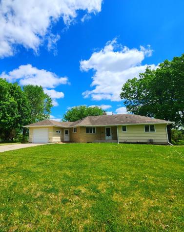 111 Sunrise Avenue N New Prague MN 56071