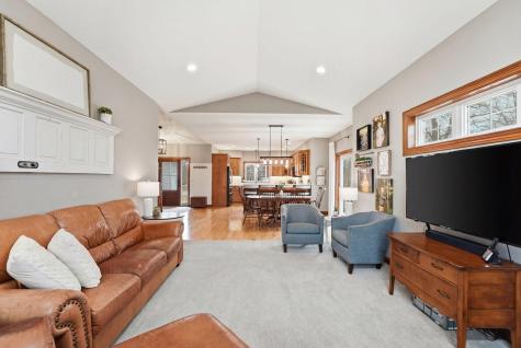 4355 Donway Drive NE Alexandria MN 56308