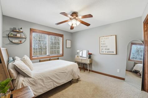 4355 Donway Drive NE Alexandria MN 56308