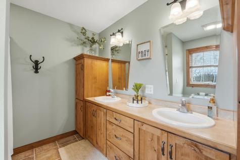 4355 Donway Drive NE Alexandria MN 56308