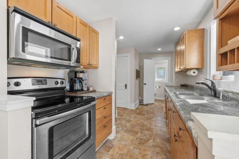 16220 West Avenue SE Prior Lake MN 55372