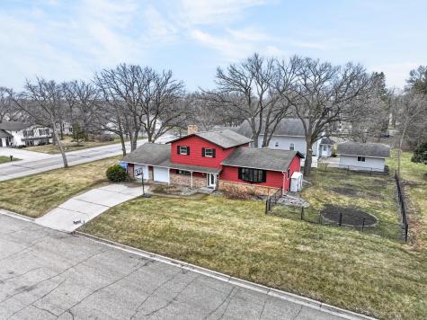 716 11th Avenue E Alexandria MN 56308