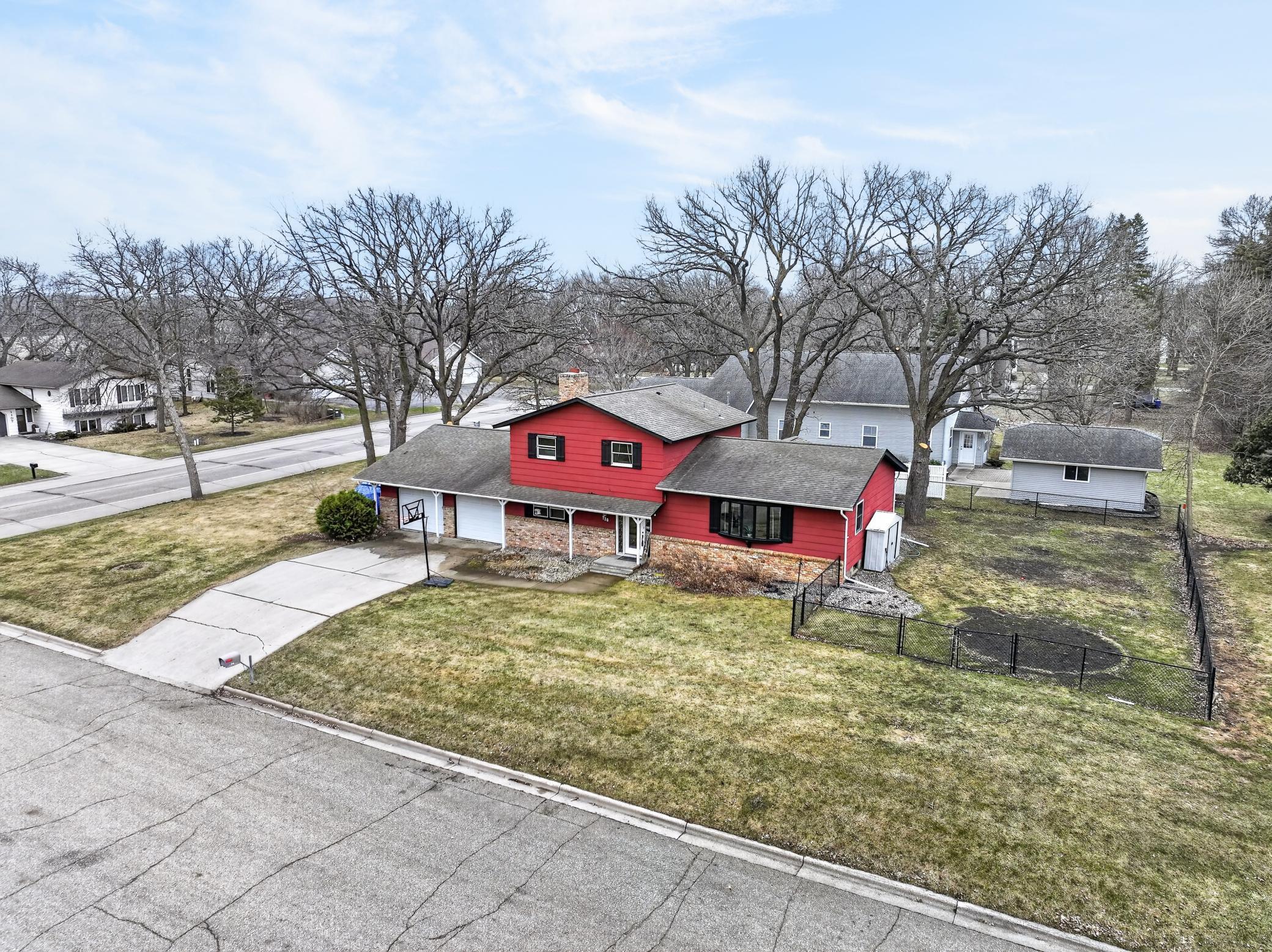 716 11th Avenue E Alexandria MN 56308