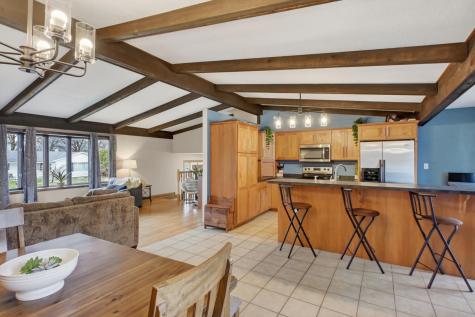 716 11th Avenue E Alexandria MN 56308