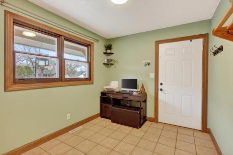 716 11th Avenue E Alexandria MN 56308