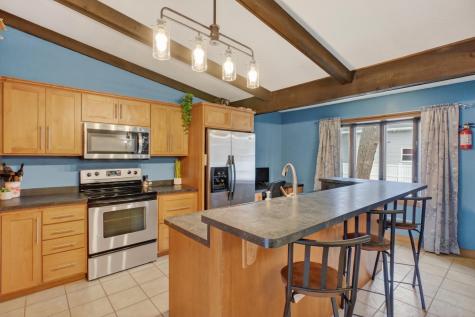 716 11th Avenue E Alexandria MN 56308