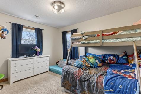 716 11th Avenue E Alexandria MN 56308