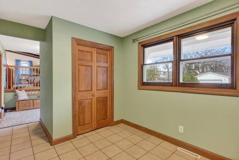 716 11th Avenue E Alexandria MN 56308