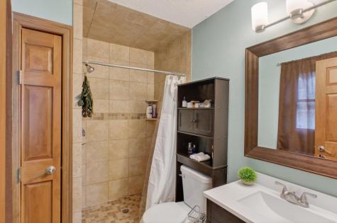 716 11th Avenue E Alexandria MN 56308
