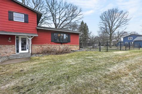 716 11th Avenue E Alexandria MN 56308