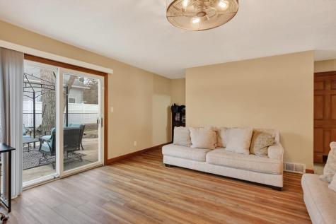 716 11th Avenue E Alexandria MN 56308