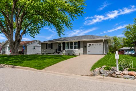 212 Sunset Drive Jordan MN 55352