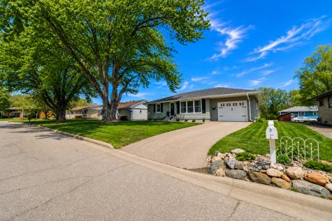 212 Sunset Drive Jordan MN 55352