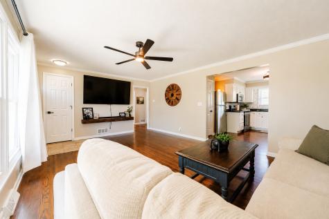 212 Sunset Drive Jordan MN 55352