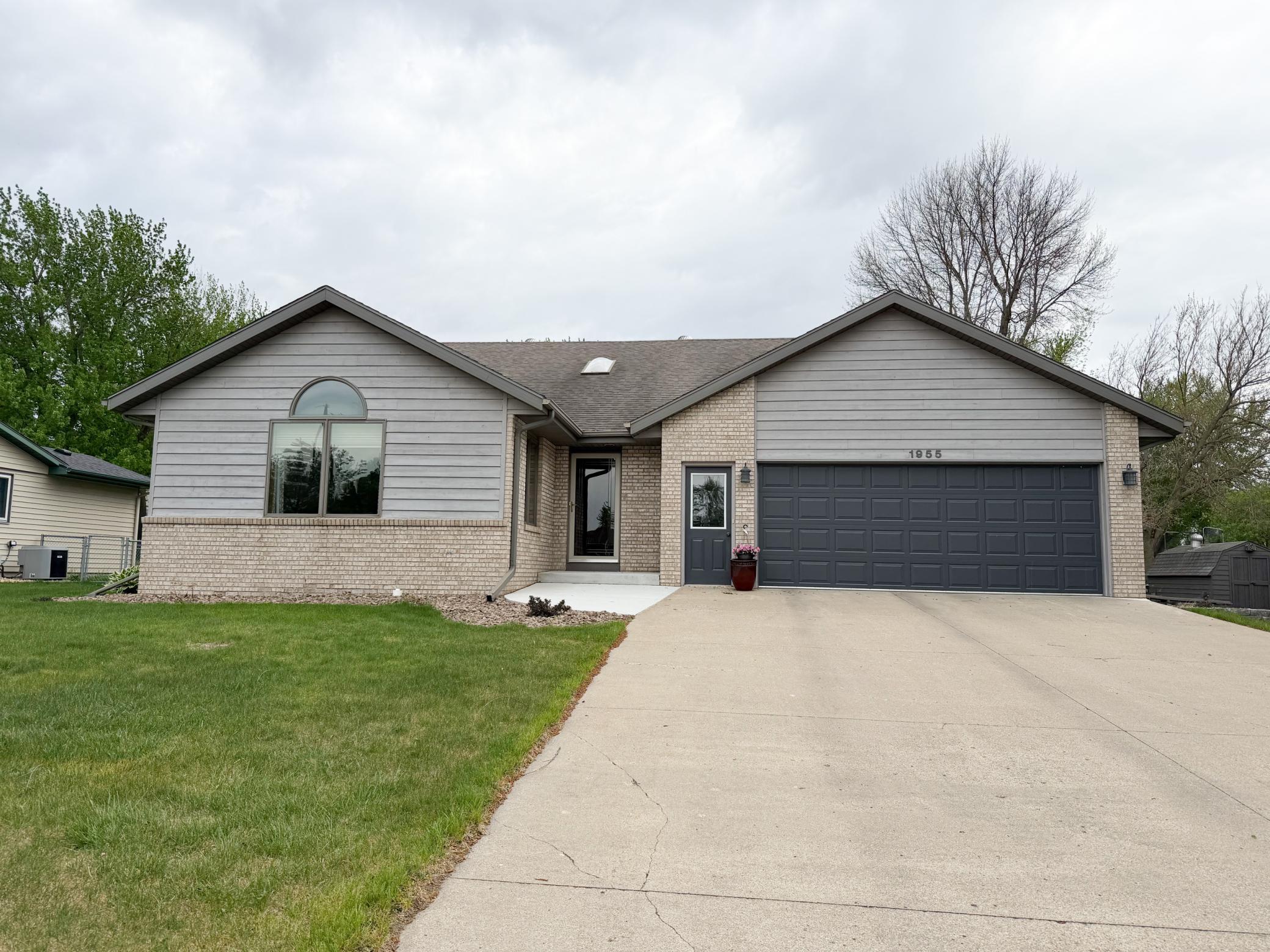 1955 Dorathea Boulevard Worthington MN 56187