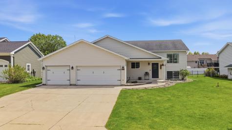 1385 Cottage Lane SE Owatonna MN 55060