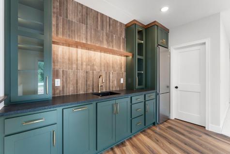 4950 Parkside Circle Eagan MN 55123