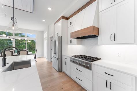 4950 Parkside Circle Eagan MN 55123
