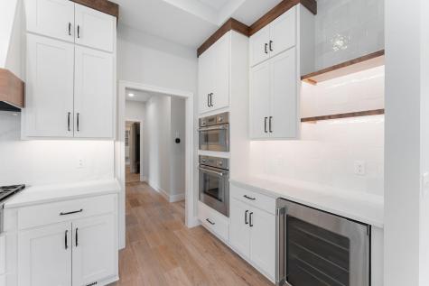 4950 Parkside Circle Eagan MN 55123