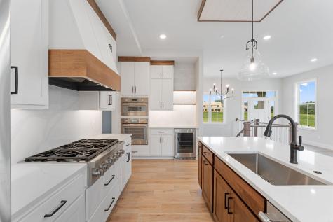 4950 Parkside Circle Eagan MN 55123