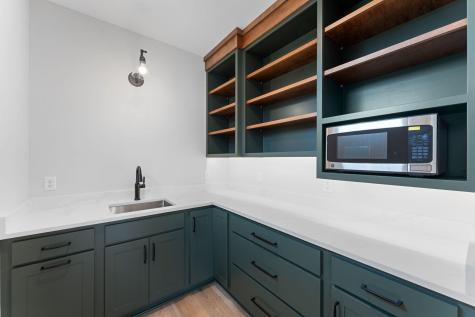 4950 Parkside Circle Eagan MN 55123