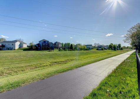 564 Monnens Avenue Shakopee MN 55379