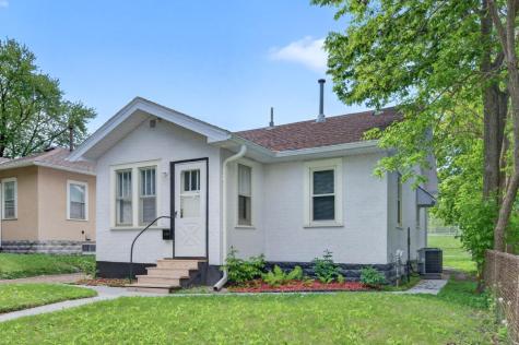 1690 Margaret Street Saint Paul MN 55106