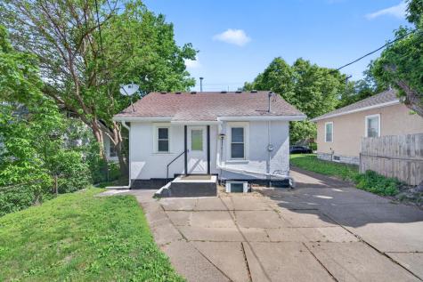 1690 Margaret Street Saint Paul MN 55106