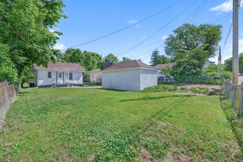 1690 Margaret Street Saint Paul MN 55106