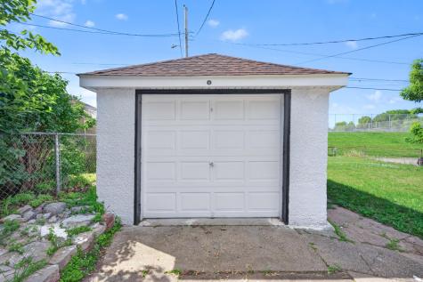 1690 Margaret Street Saint Paul MN 55106