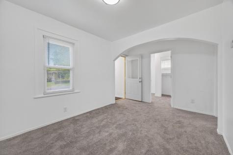1690 Margaret Street Saint Paul MN 55106