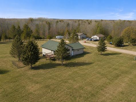 9057 3rd Avenue Breezy Point MN 56472