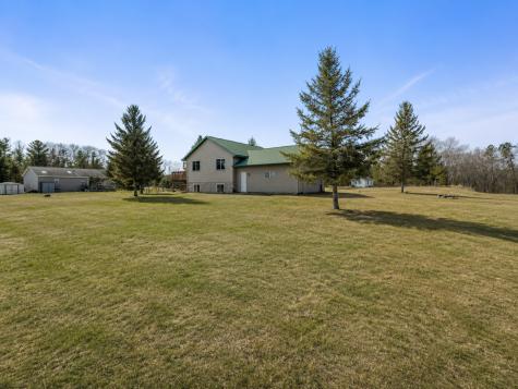 9057 3rd Avenue Breezy Point MN 56472