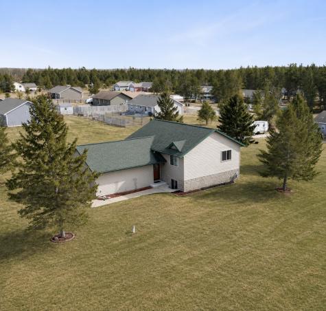 9057 3rd Avenue Breezy Point MN 56472