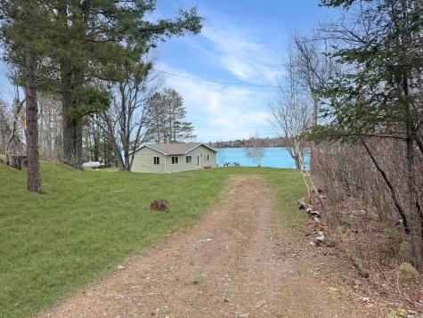 2153 River Road Duluth MN 55803