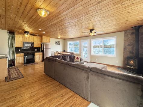 2153 River Road Duluth MN 55803
